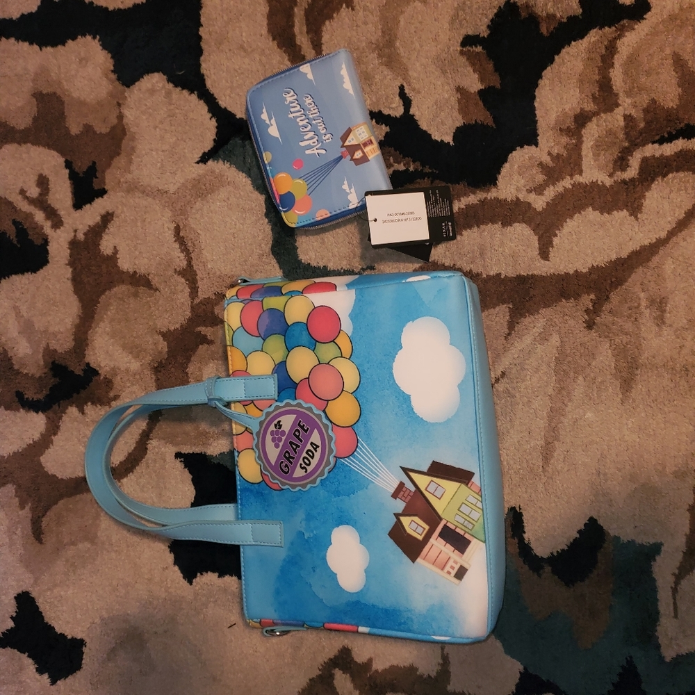 Disney ‘UP’ Loungefly Set - Picture 4 of 6